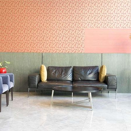 Howard Johnson Buenos Aires Abasto Интерьер фото